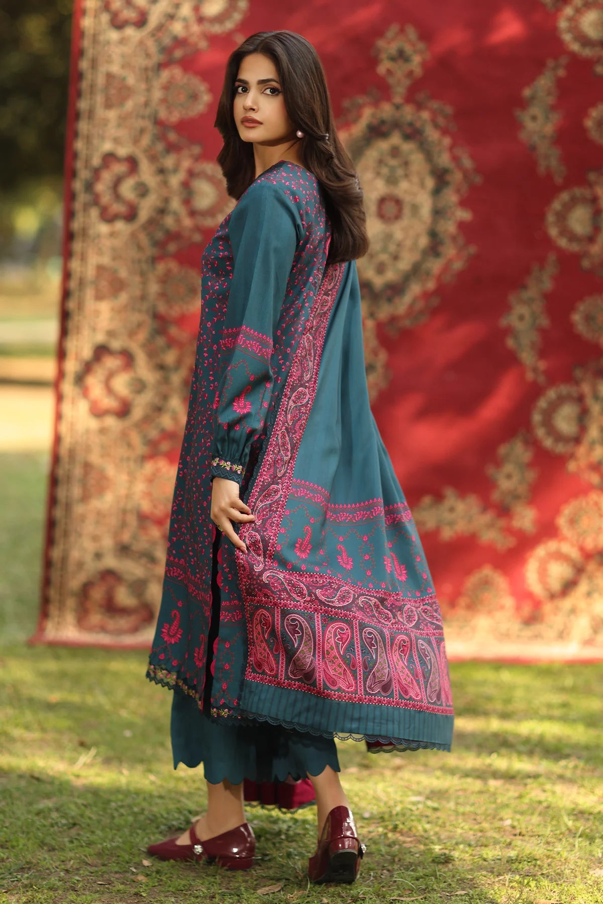 3-PC Unstitched Embroidered Linen Collection