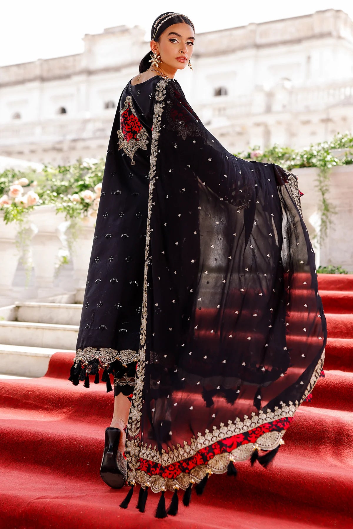 3-PC Unstitched Embroidered Lawn Collection