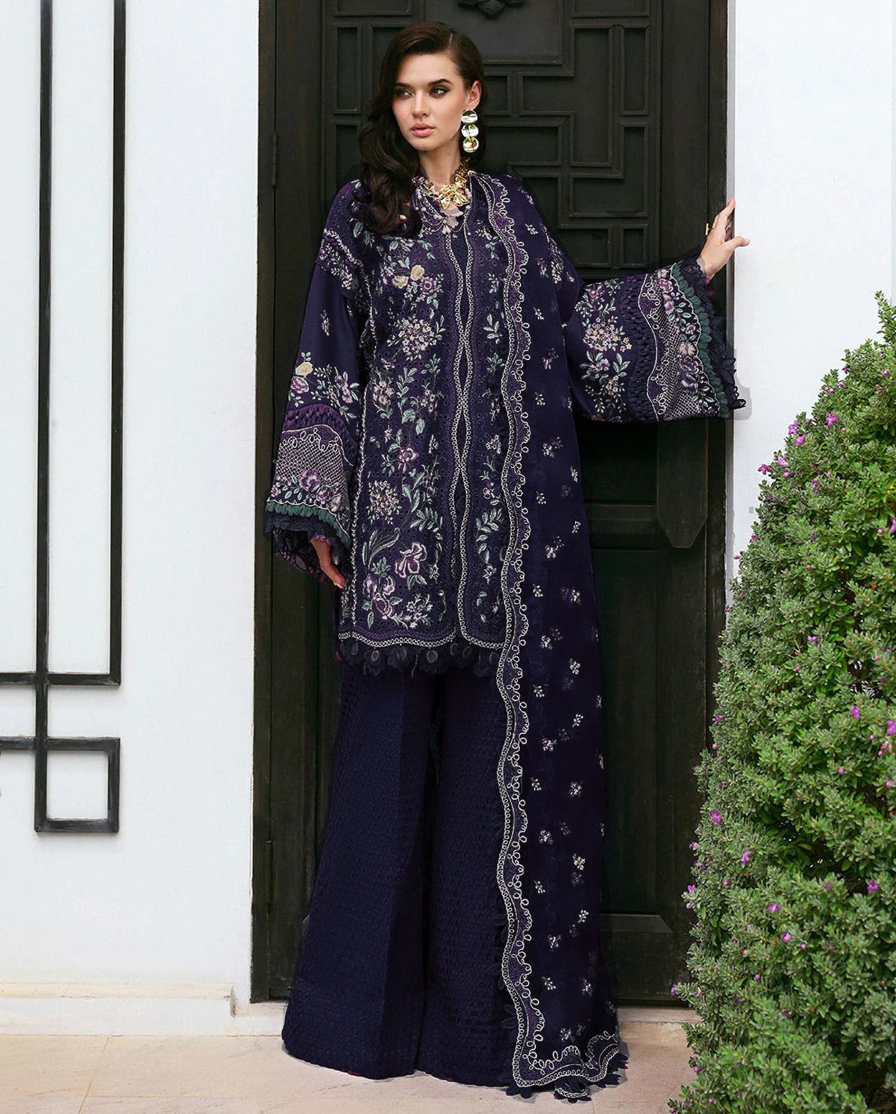 MARIA B Winter 2026 | Dhanak 3PC Heavy Embroidered Ensemble